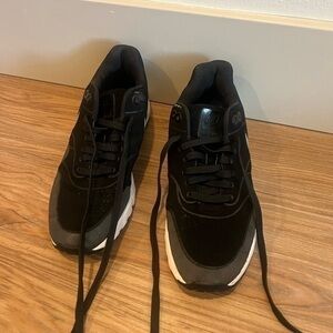 Nike air max size 8 women